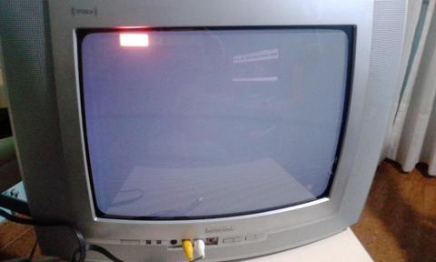 Televisor Phillips 14 stereo