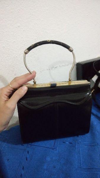 Cartera cuero de vaca hermosa paqueta