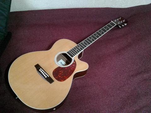 vendo guitarra electroacustica rodriguez muy linda x no usarla