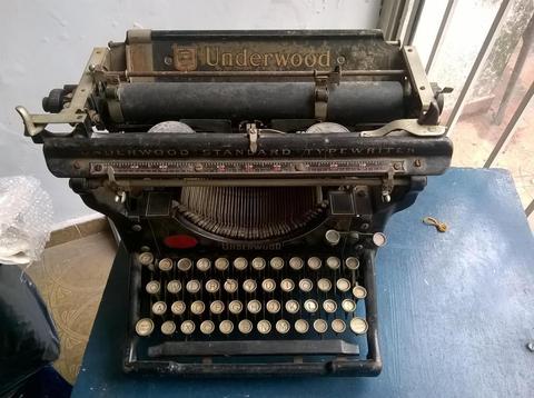 Maquina de escribir Underwood