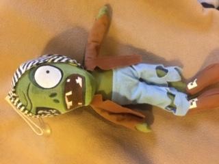 peluche zombies vs platas