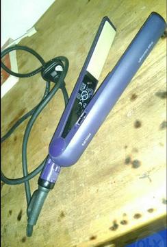 Planchita Philips Travel