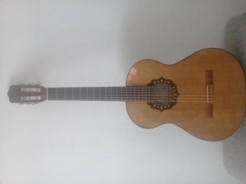 Guitarra criolla Fonseca. Impecable estado