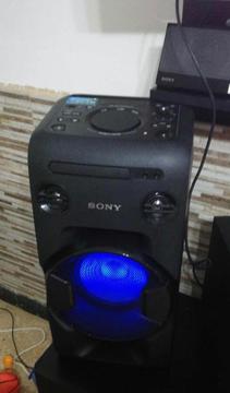 Sistema de audio mhcv11 Sony