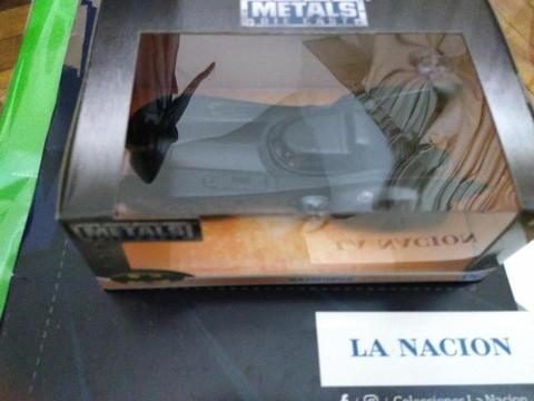 Batmovil Escala 1:32 metal diecast Nuevo