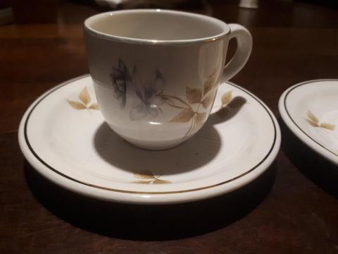 Tazas de Cafe de Loza Hartford con Plato