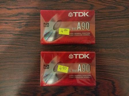2 cassettes virgen nuevos en su empaque original TDK 90 MIN