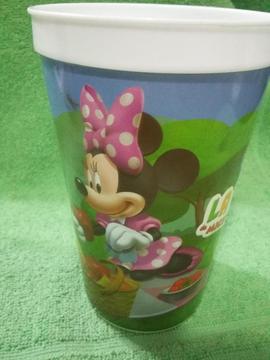 Vaso plastico de Mickey y Minnie