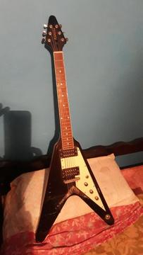 Guitarra Cola Tiburon