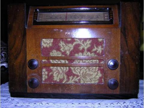 Antigua Radio Philco