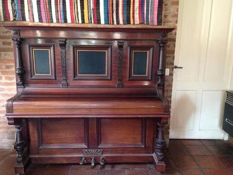 Piano F.geissler 3 Pedales