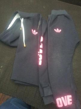 Vendo Conjunto Niña T:6