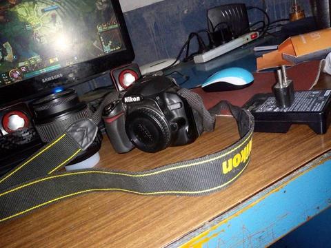 Vendo camara Nikon D3100