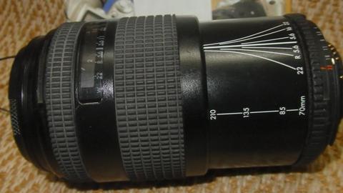 Lente Teleobjetivo Quantaray 70210 Mm F 45.6 Para Nikon