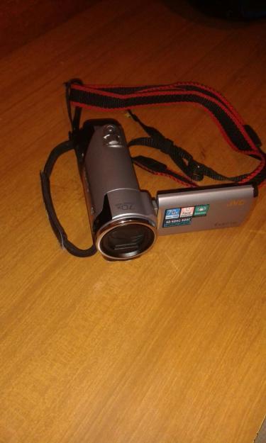 Vendo videocamara filmadora jvc everio