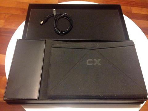 Tablet CX 9108W en caja