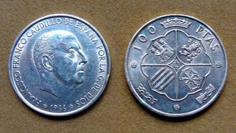 Moneda de 100 pesetas de plata Franco, España 1966