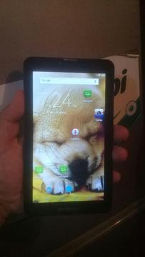 Vendo Tablet Hyundai con Pantalla Rota