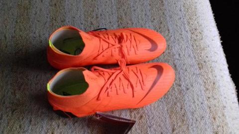 BOTINES NIKE Mercurial Dynamic Fit