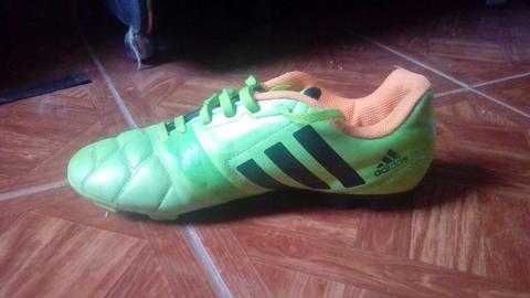 Vendo Botines Adidas Originales Talle 36