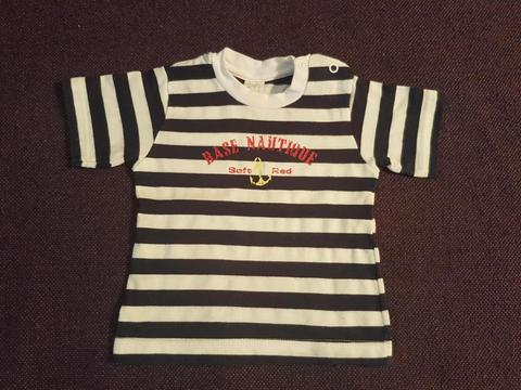 REMERA PARA BEBÉ EN EXCELENTES CONDICIONES!!!