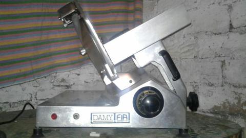 Maquina de Cortar Fiambre