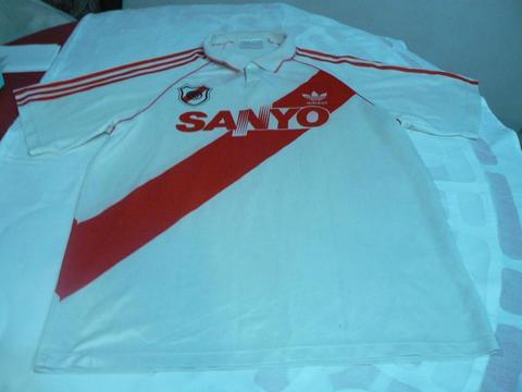 Camiseta Titular de River Plate Adidas Temporada 1994 Talle 4 de Adulto. 100 Original