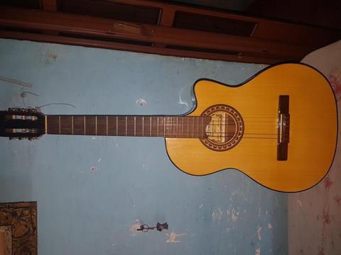 Guitarra gracia M10 TVD Electrocriolla