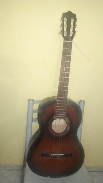 Vendo Guitarra Criolla