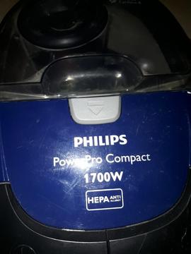 Aspiradora Philips 1700w Filtro sin Bols