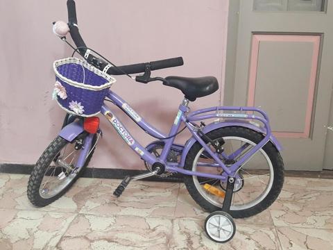 Bicicleta para nia rodado 16 con rueditas y accesorios