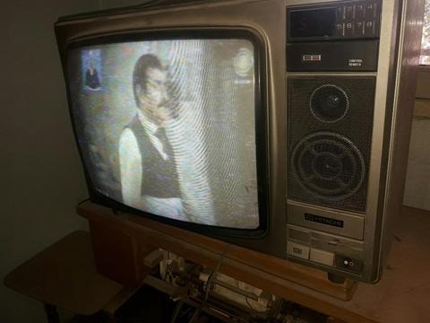 Vendo Televisor Antiguo Funcionando
