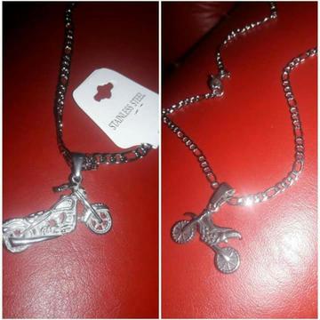 Cadena Mas Dije Moto Todo en Acero