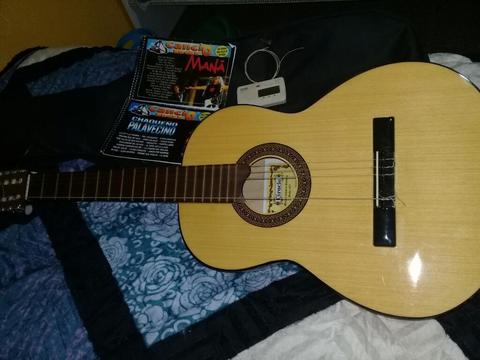 Guitarra Gracias M7
