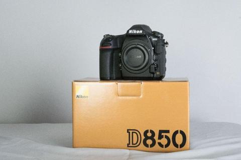 En venta nueva cámara digital Nikon D850