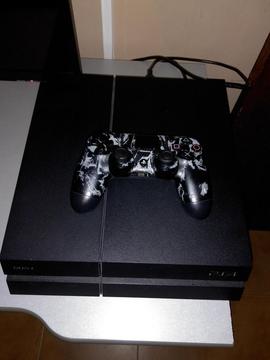 Vendo PS4