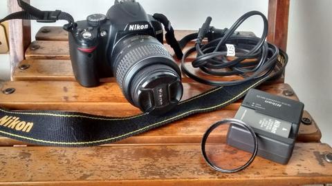 cámara réflex Nikon D3000