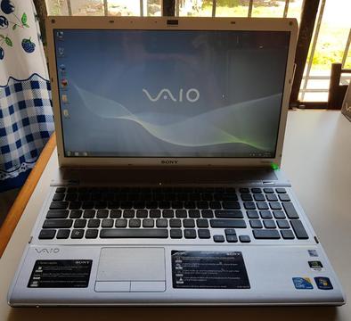 Sony Vaio I3 4gb Ram Vpcf12afm Bluray