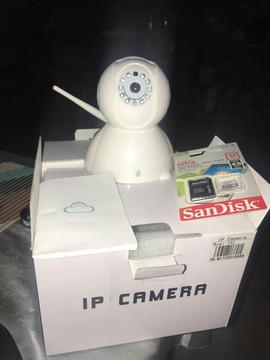 CAMARA IP DE SEGURIDAD INALAMBRICA WI FI MOTORIZADA, NUEVA !!