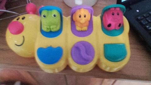 ORUGA DE ACTIVIDADES FISHER PRICE OFERTA