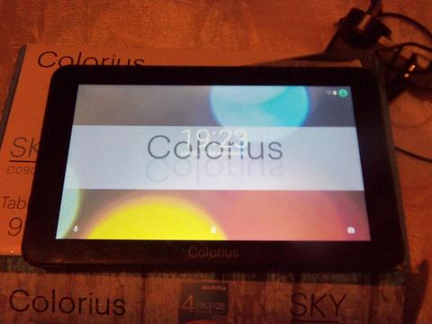 Tablet 9 Colorius, en caja, completa