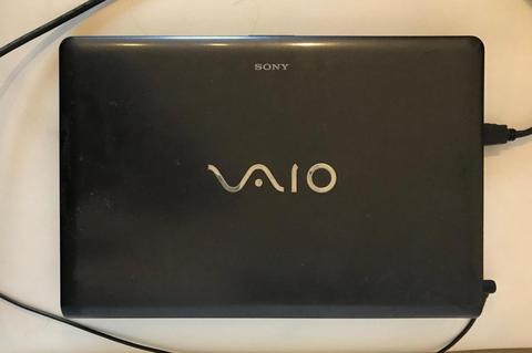 Liquido Laptop Sony Vaio 15.5''