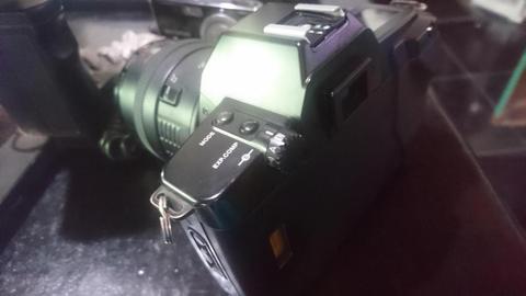 Camara canon Eos 650 con flash lente camara digital todo junto